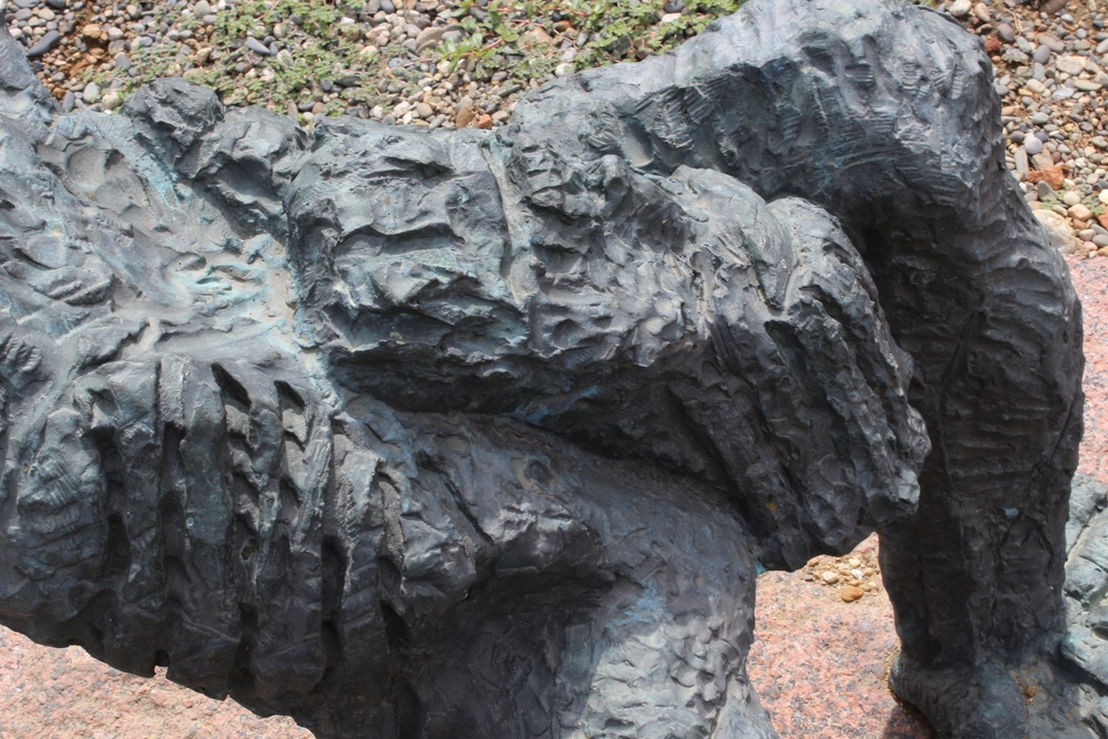 Photo montrant Sculpture of August Zamoyski \"Resurrection\" in Saint-Clar-de-Rivière