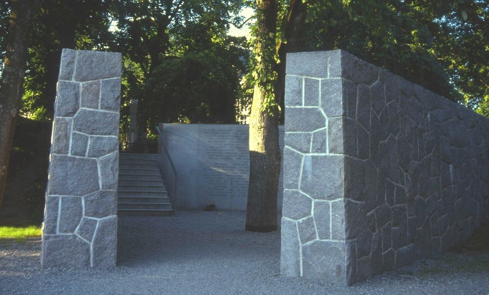 Fotografia przedstawiająca Monument to the victims of the Estonia ferry disaster by Mirosław Bałka in Stockholm