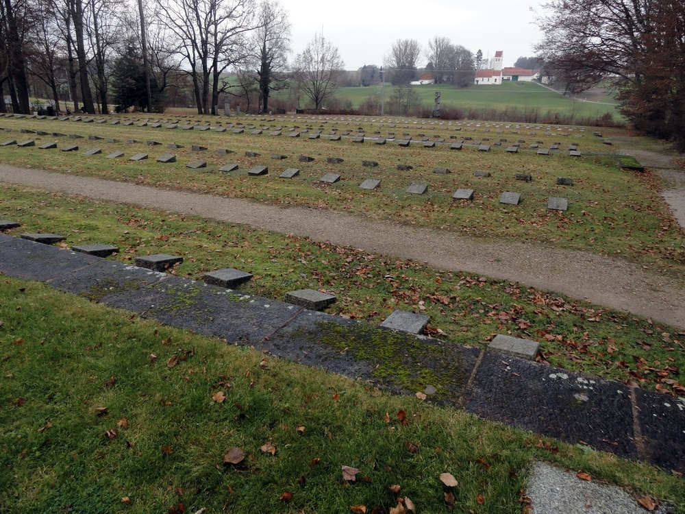Fotografia przedstawiająca Cmentarz więźniów KL Dachau