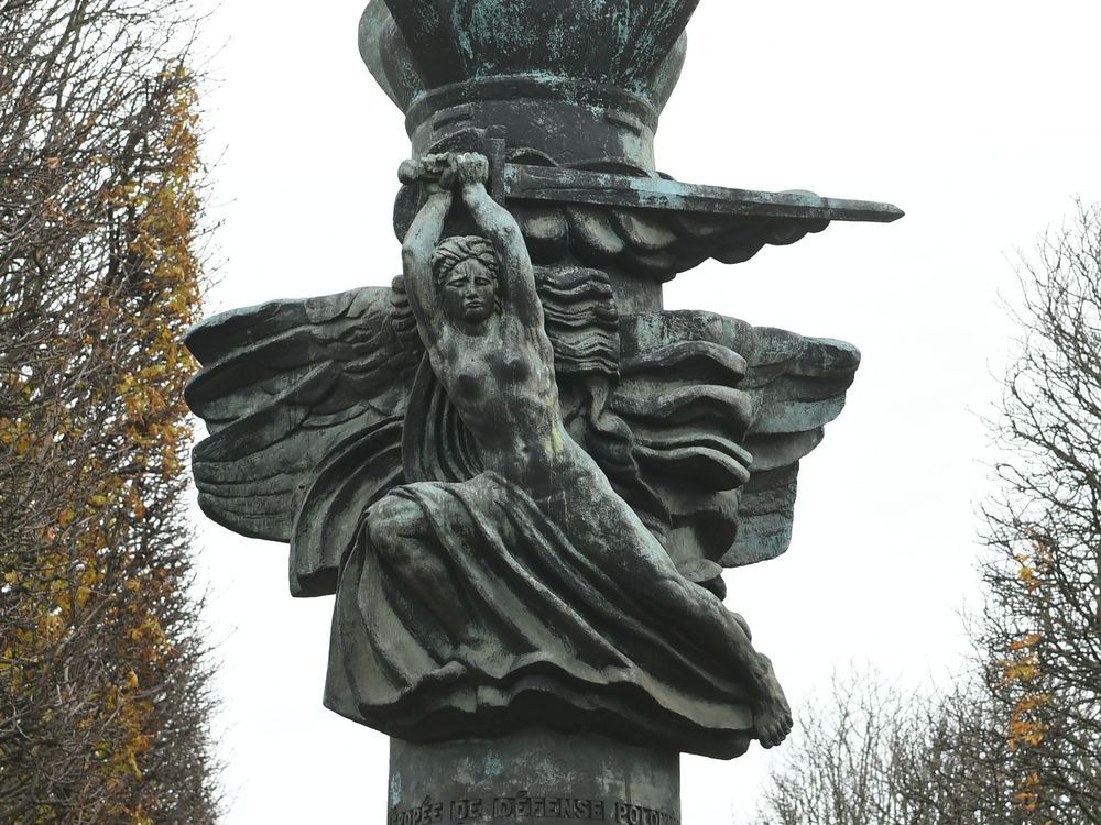 Photo montrant Monument to Adam Mickiewicz in Paris