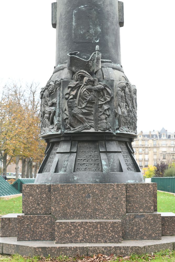 Photo showing Monument to Adam Mickiewicz in Paris