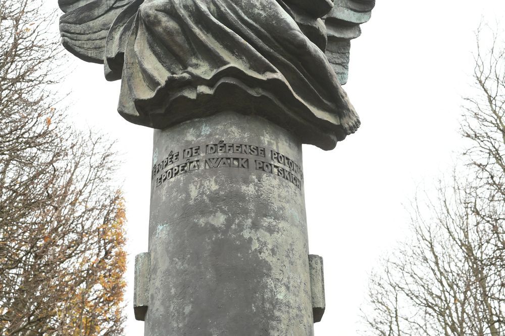 Photo montrant Monument to Adam Mickiewicz in Paris