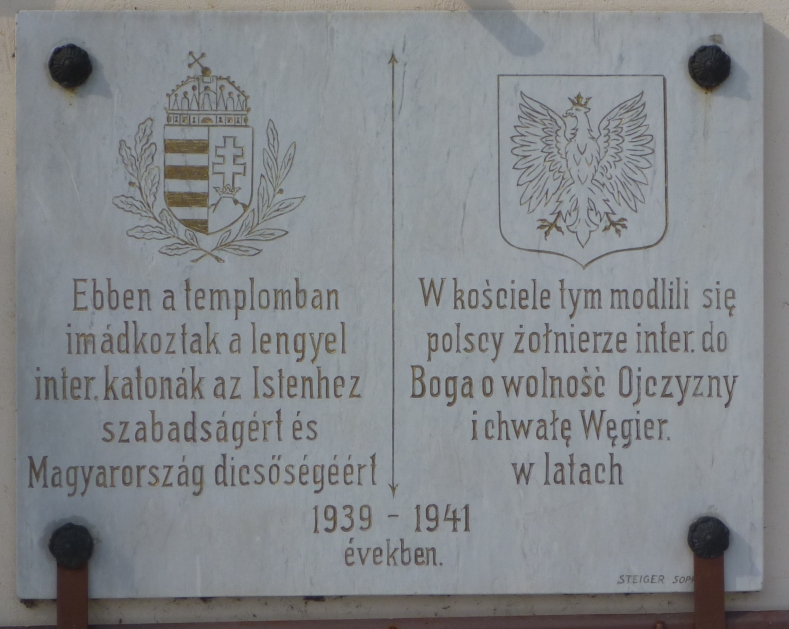 Tablica pamiątkowa na Kościele św. Władysława w Sárvárze
