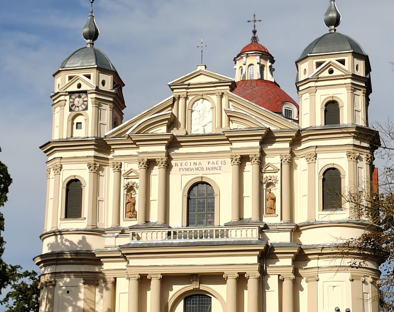 Photo montrant Church of Sts Peter and Paul in Antokolė in Vilnius