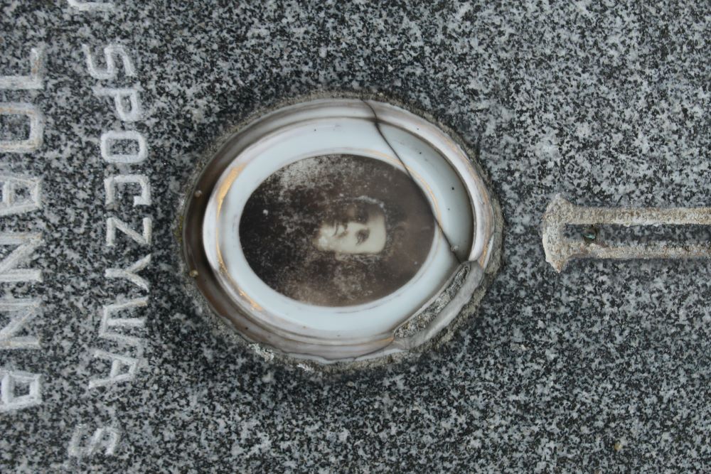 Gravestone of the Gradek family