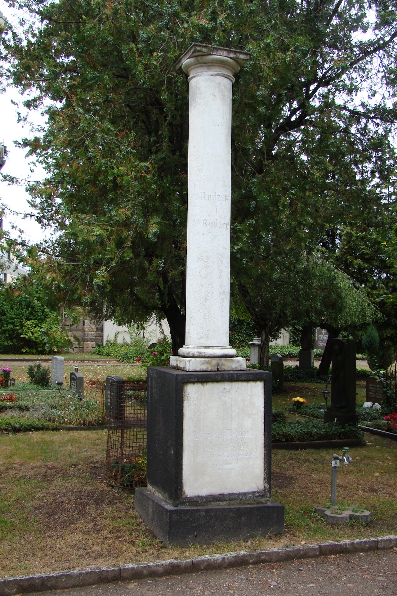 Tombstone of Klemens Kołaczkowski in the old Catholic cemetery in Dresden
