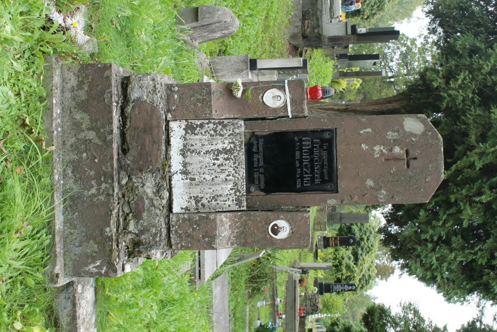 Tombstone of the Brzezina family and of Franciszek Monczka
