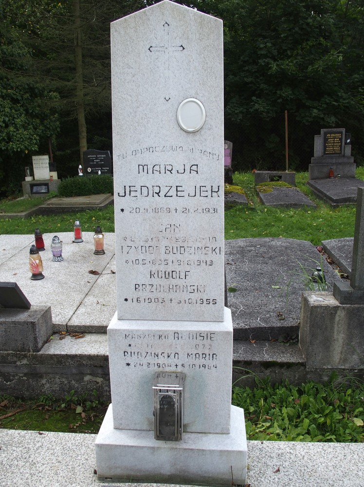 Fotografia przedstawiająca Tombstone of the Jędrzejko, Budzinski and Siudov families