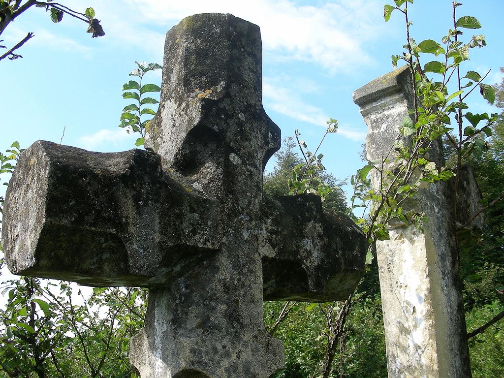 Nagrobek  Marcina Osiadacz, cmentarz w Bielawińcach, stan z 2006