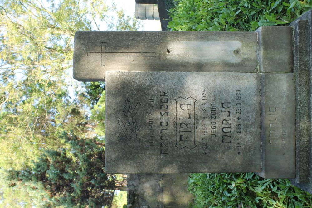 Firla family tombstone