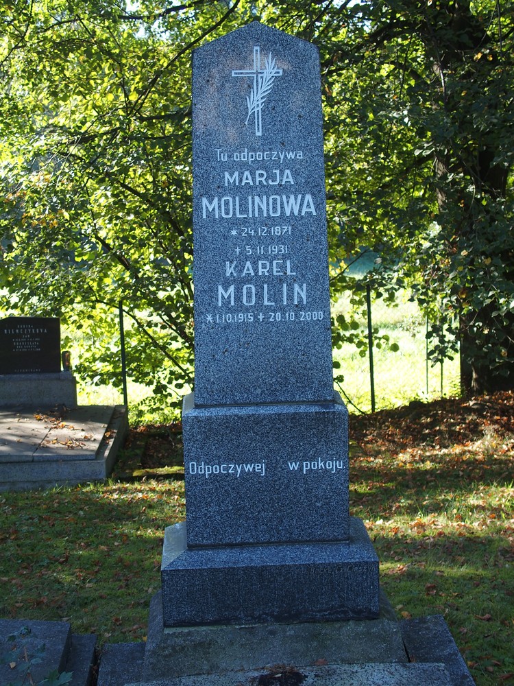 Fotografia przedstawiająca Nagrobek Marji i Karela Molinowych