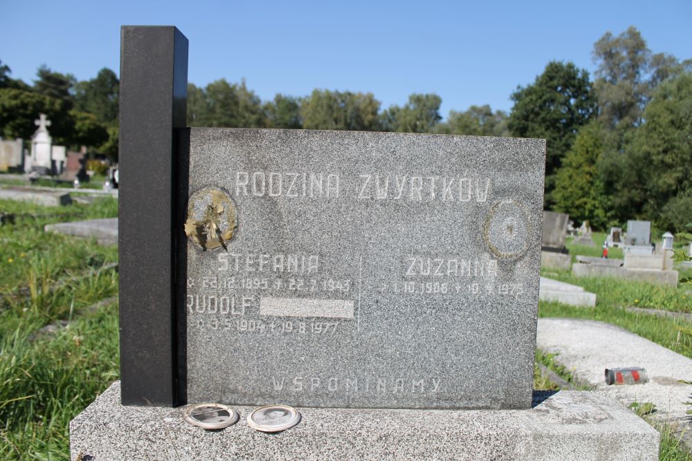 Tombstone of the Zwyrtek family