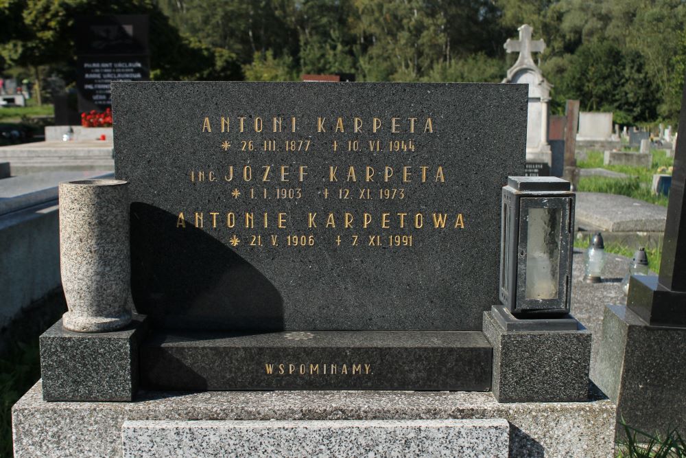 Tombstone of the Karpeta family