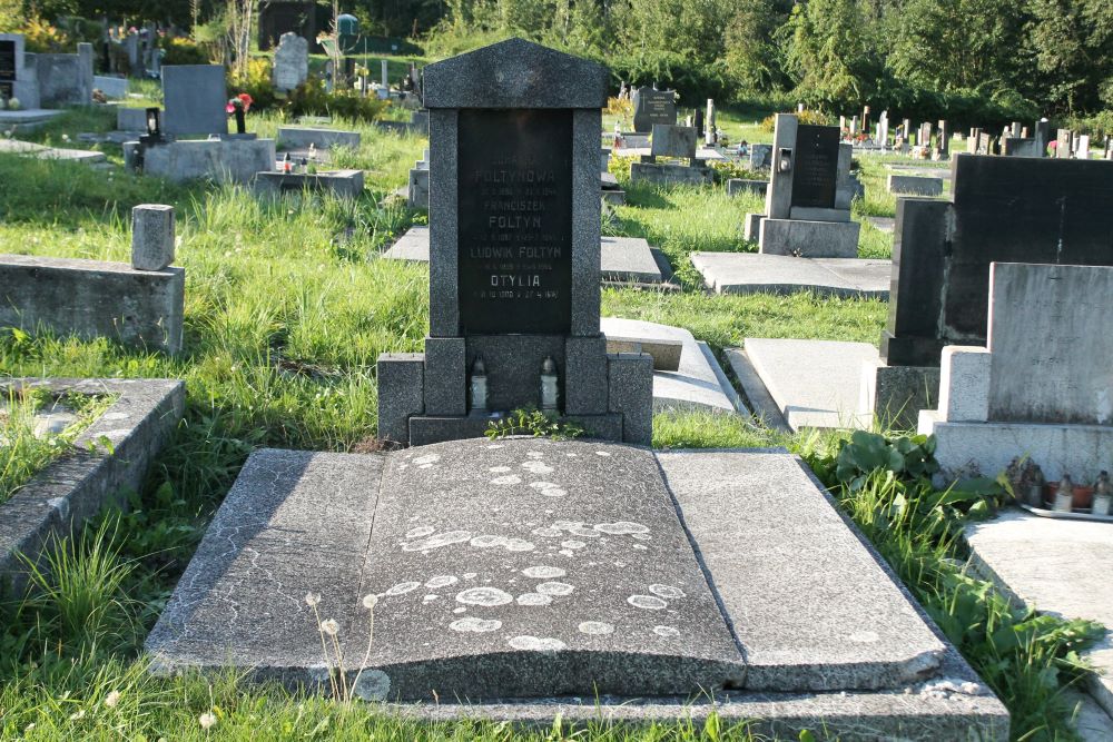 Tombstone of the Foltynowa family
