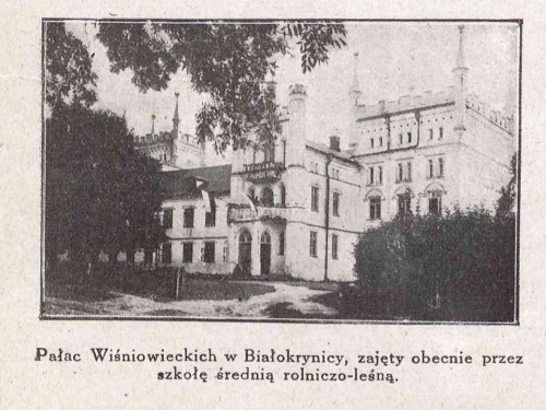 Fotografia przedstawiająca pałac w Białokrynicy, w  latach 1890-1939 szkoła rolnicza dla chłopców