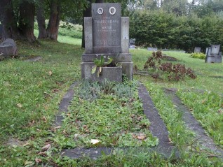 Nagrobek Anny Twardzikówny i Wiktora N.N.