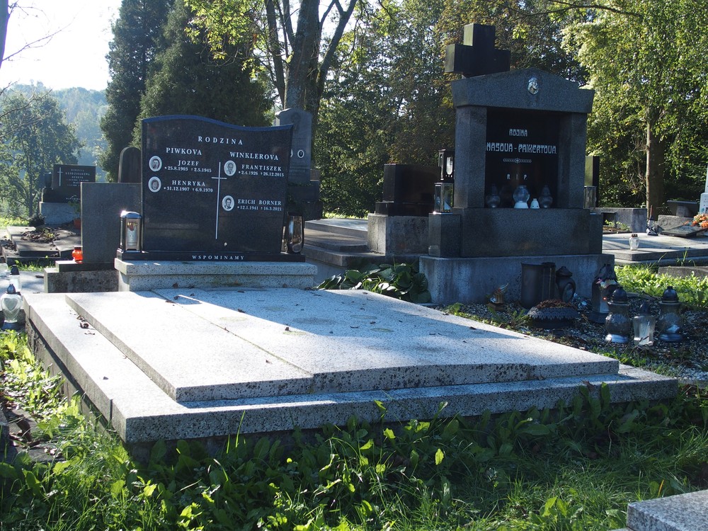 Fotografia przedstawiająca Tombstone of the Piwko, Winkler and Erich Borner families