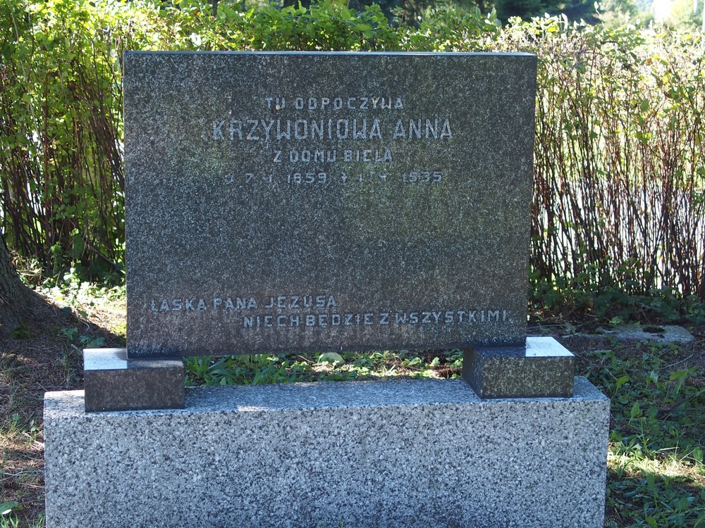 Fragment of the tombstone of Anna Krzywonkowa, Evangelical cemetery in Zhukov Gorny (now Český Těšín - Zhukov Gorny)