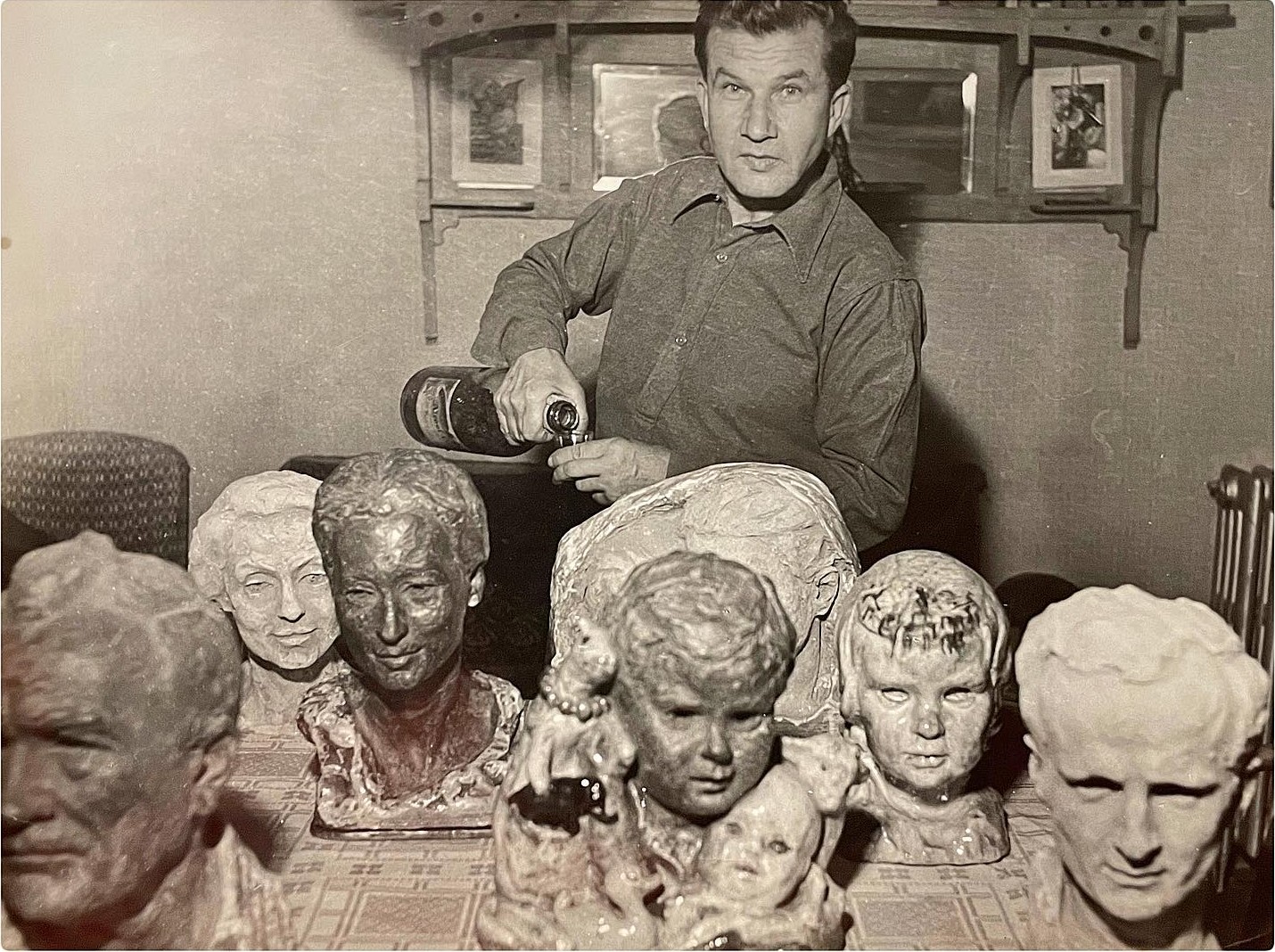 Roman Bilinski among his sculptures, Bordighera, 1950s