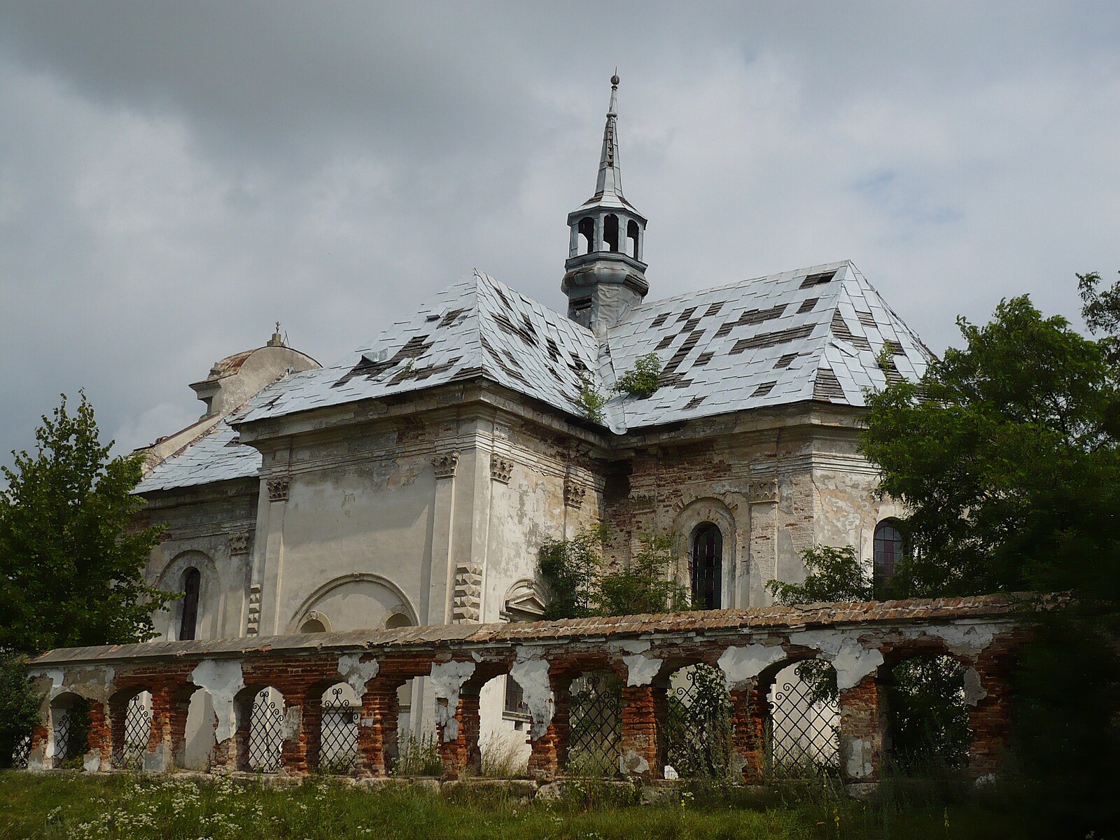 Парафіяльний костел Пресвятої Богородиці в Білому Камені