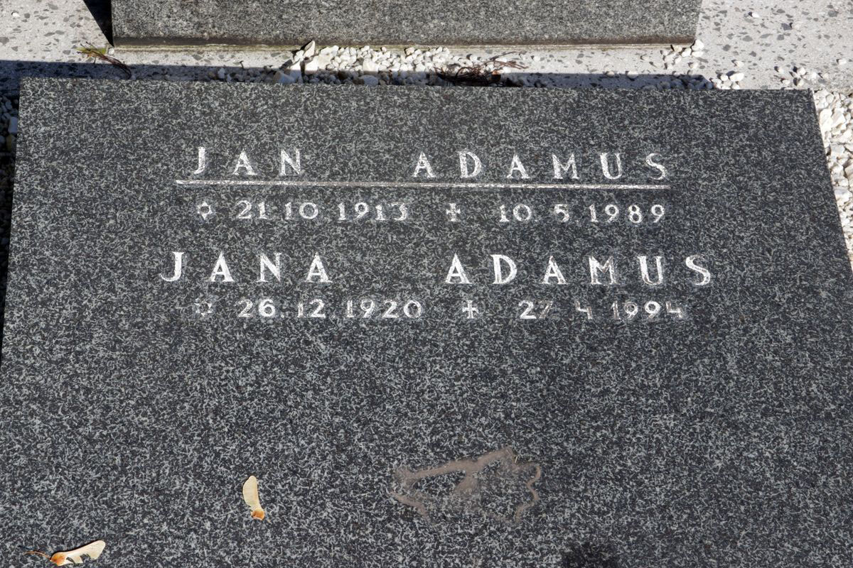 Inscription from the tombstone of the Adamus family, Sibica cemetery