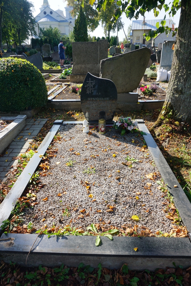 Grave of a Polish soldier from World War II