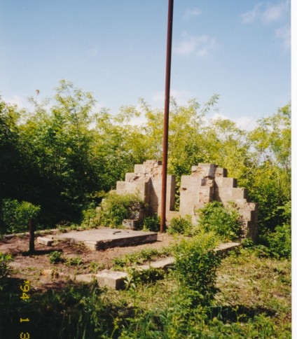 Grób żołnierzy Wojska Polskiego poległych w walkach 1919-1920 r., upamiętniony krzyżem