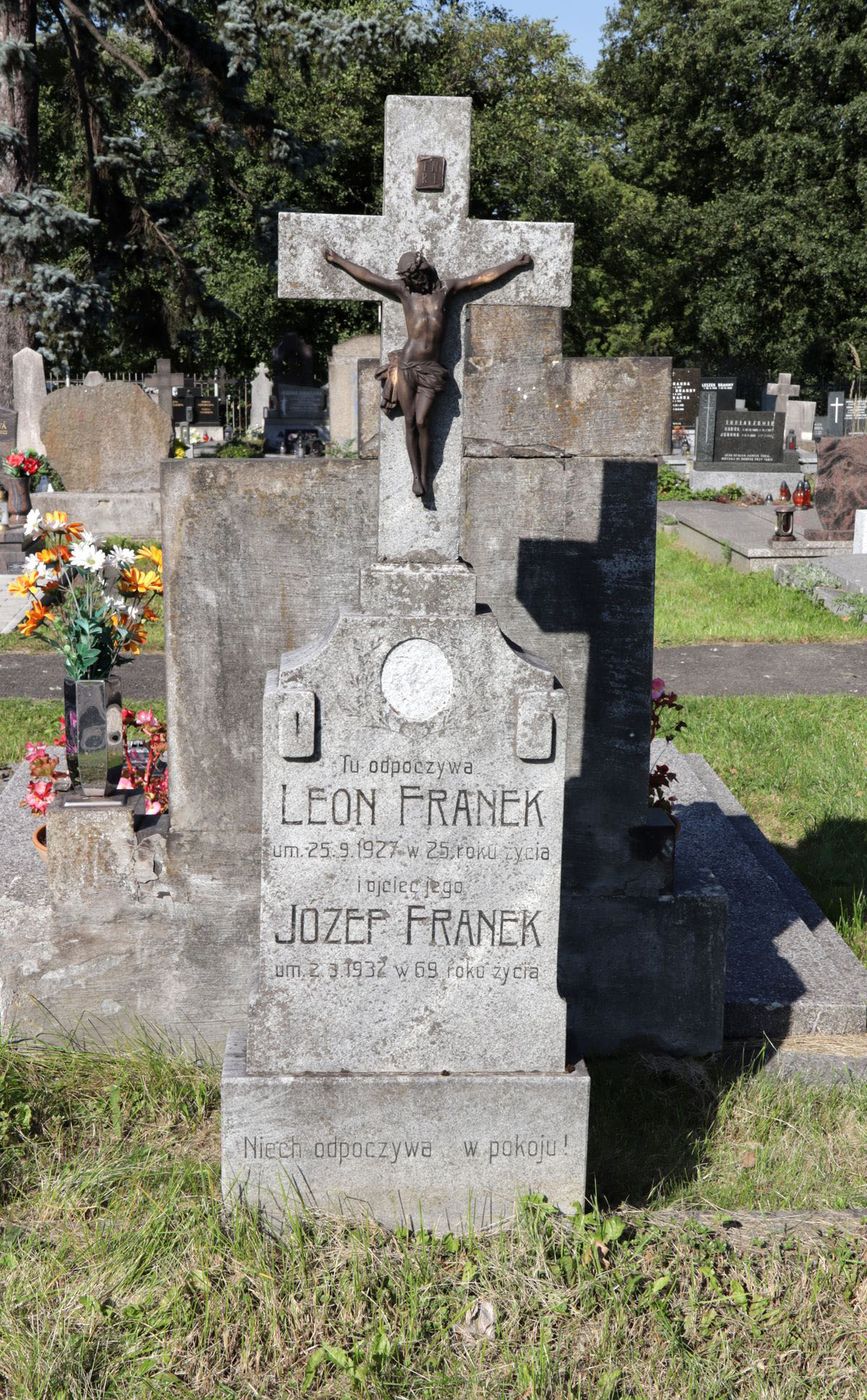 Tombstone of Leon and Josef Franek, Sibitsa cemetery