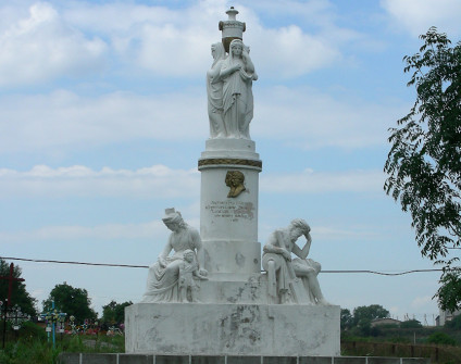 Nagrobek Antoniego i Heleny Ponińskich, cmentarz w Kowalówce, stan z 2007 r.