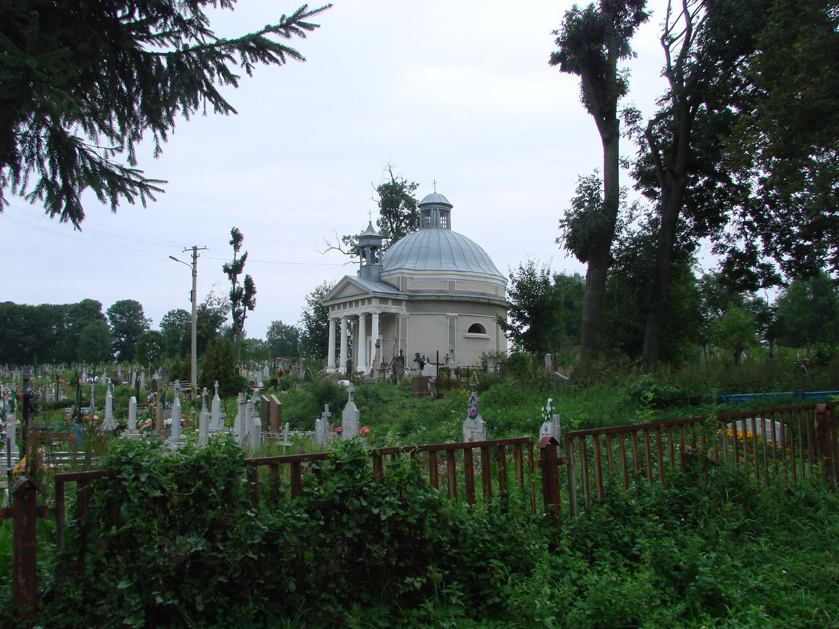 Cemetery in Monasterzsyki