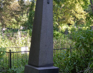 Nagrobek Marii Lewickiej, cmentarz Bajkowa w Kijowie, stan z 2021.