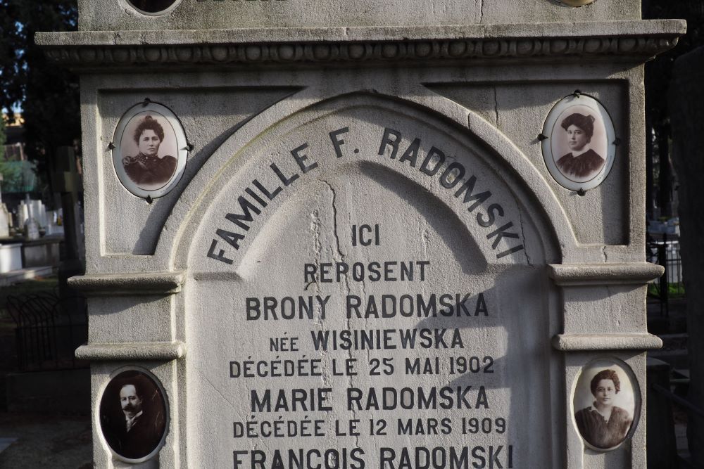 Tombstone of the Radomski family