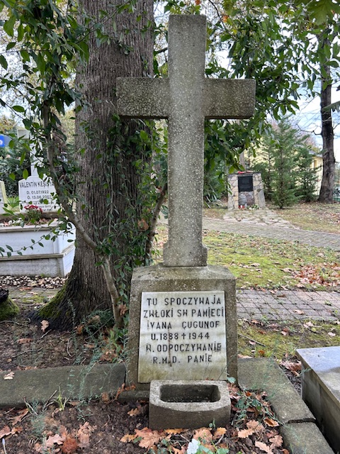 Tombstone of Ivan Cugunof, Catholic cemetery in Adampol