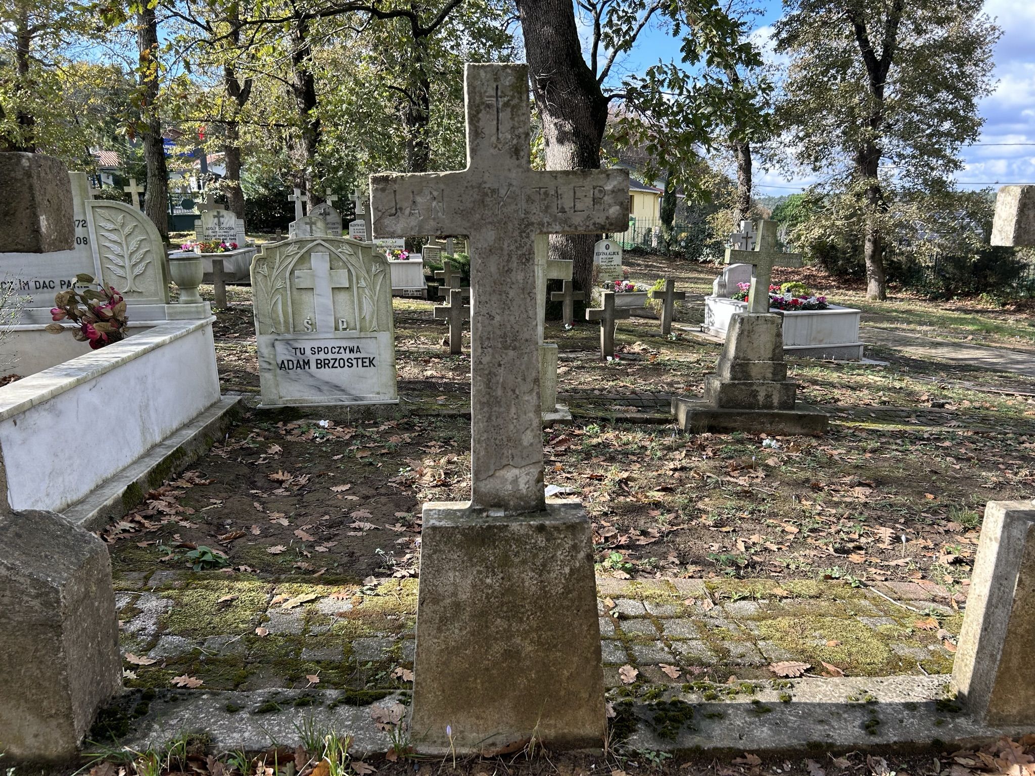 Tombstone of Jan Kitler, Catholic cemetery in Adampol