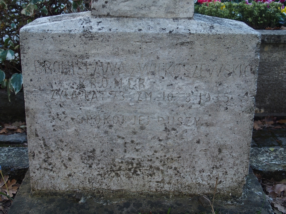 Gravestone inscription of Bronislawa Kromer, Catholic cemetery in Adampol
