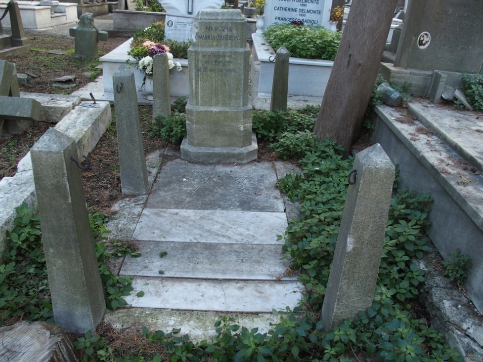 Tombstone of Wanda Warnia Zarzecka, Feriköy Catholic Cemetery, Istanbul