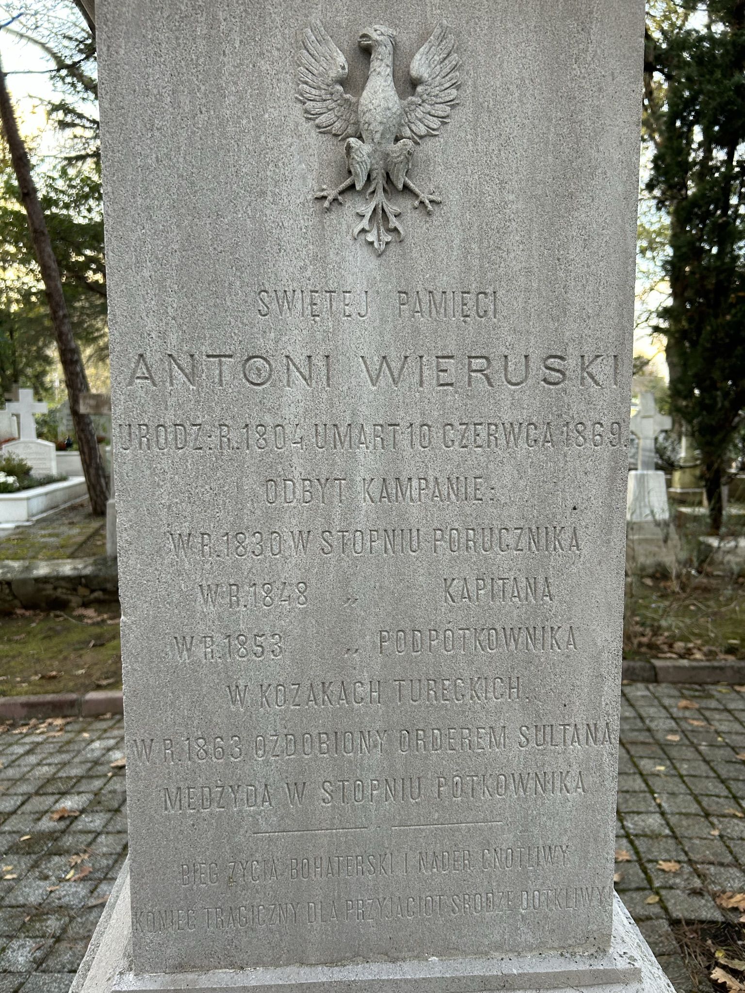 Inskrypcja z nagrobka Antoniego Wieruskiego, cmentarz katolicki w Adampolu