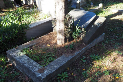 Nagrobek Louisa von Malinowski