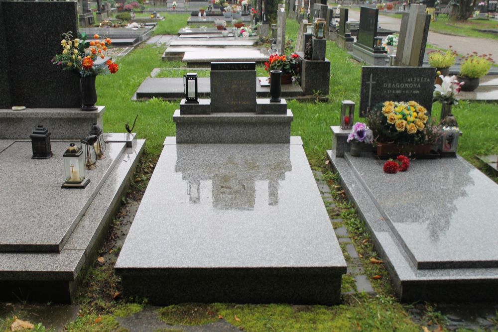 Tombstone of the Kowalski family