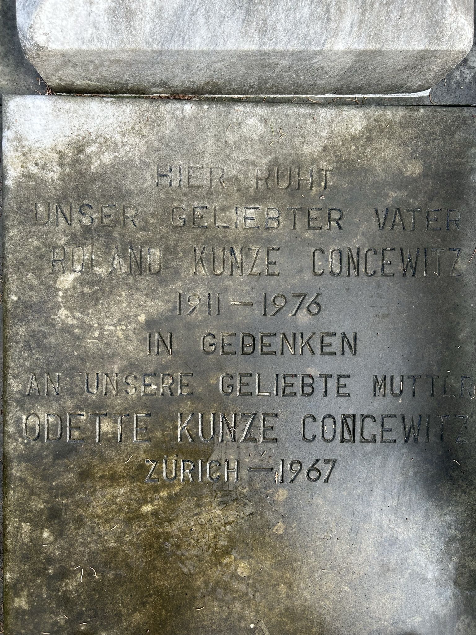 Inscription from the tombstone of the Concewitz family, Catholic cemetery in Feriköy