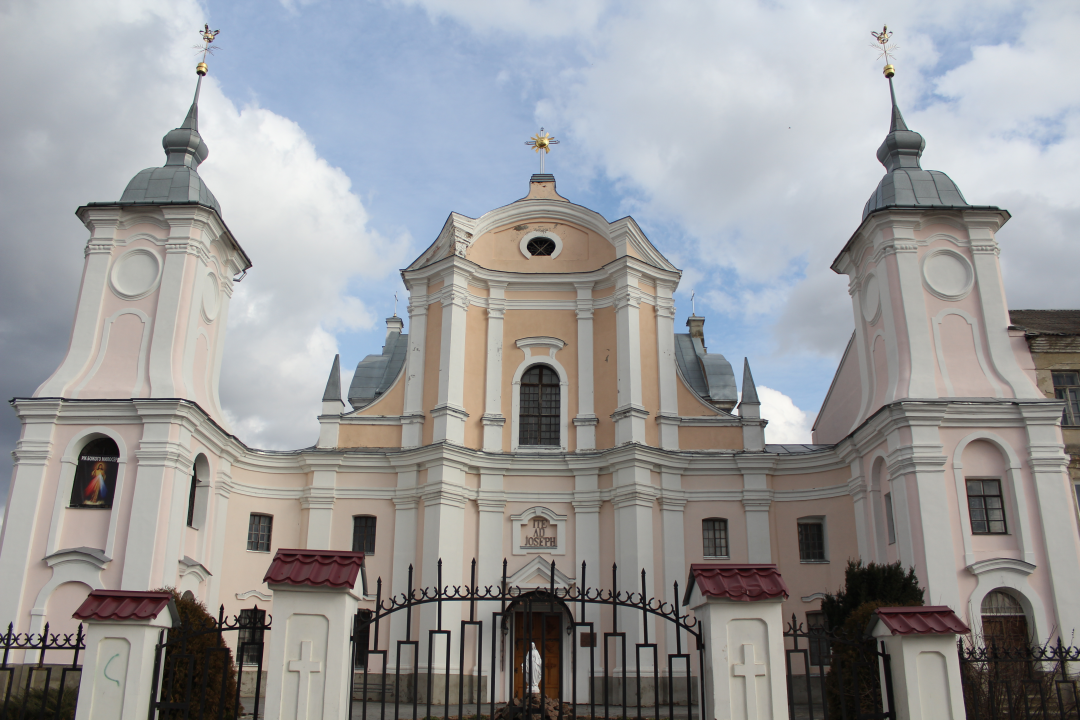 Fotografia przedstawiająca Kościół pw. św. Józefa w Zasławiu