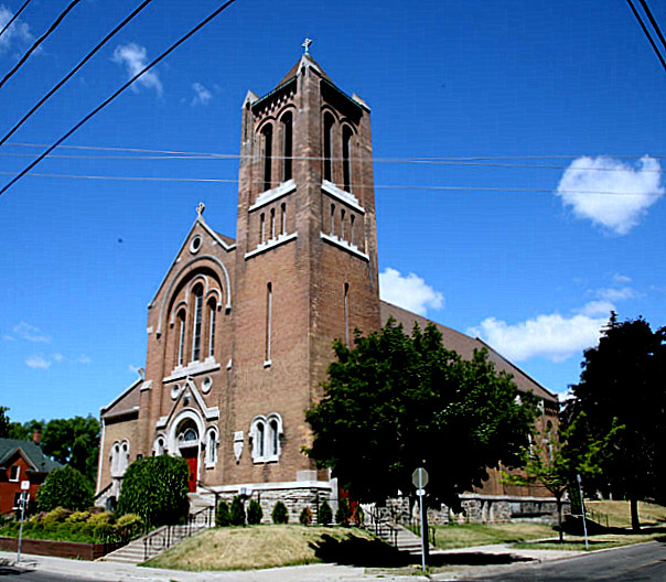 Photo showing Sacred Heart Church in Kitchener