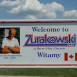 Photo montrant Monument et parc portant le nom de Janusz Żurakowski au Canada