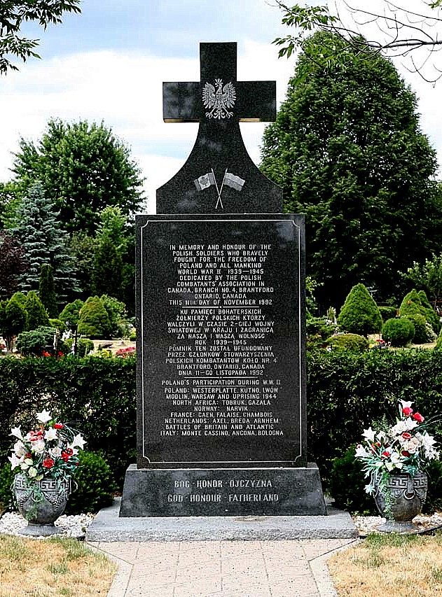 Fotografia przedstawiająca Pomniki Stowarzyszenia Polskich Kombatantów w Kanadzie