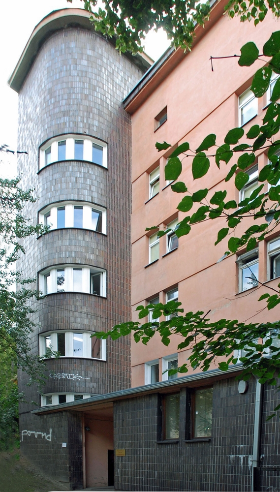 Fotografia przedstawiająca Dom Akademicki Uniwersytetu Stefana Batorego w Wilnie