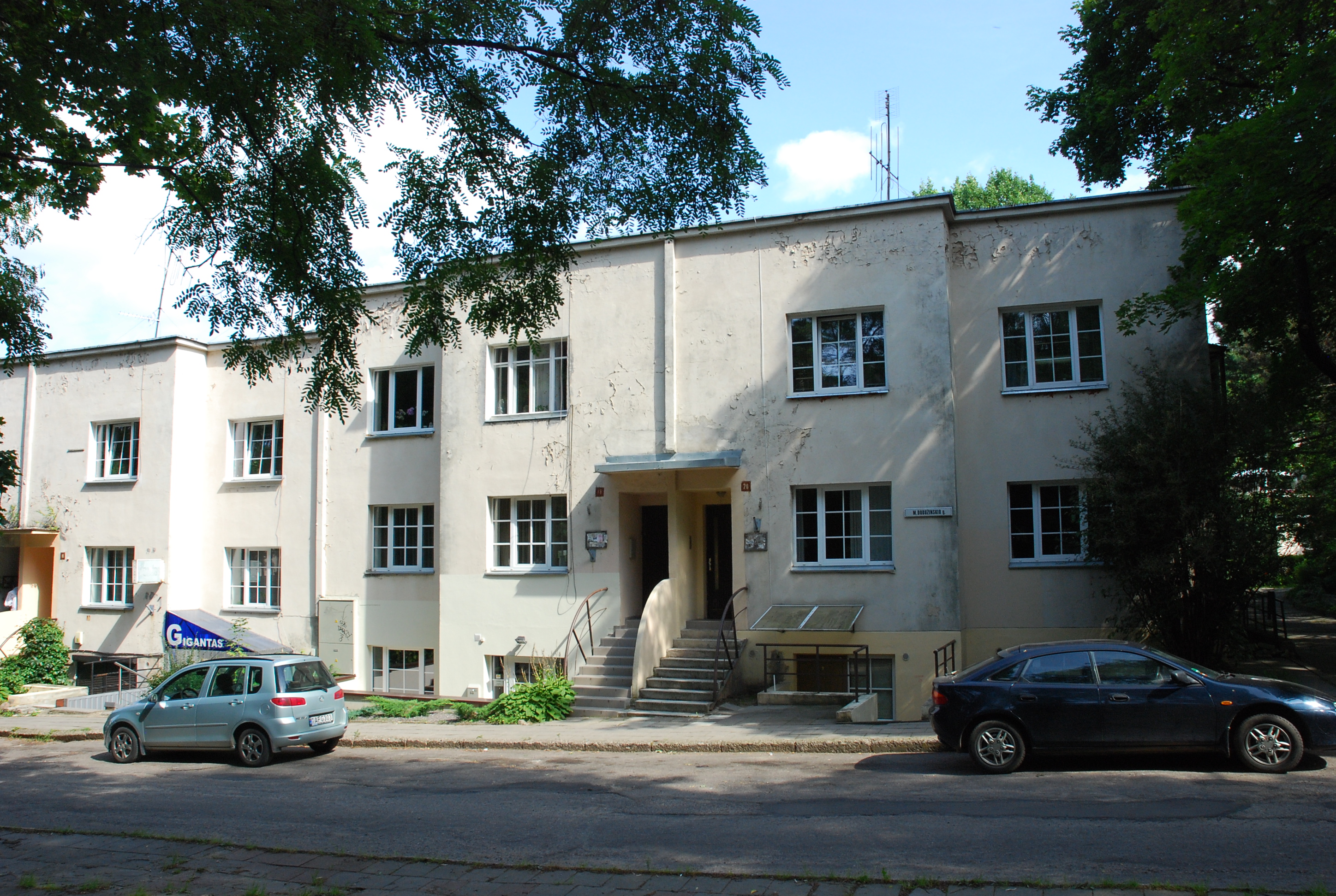 Fotografia przedstawiająca Estate of the Housing Cooperative of Workers of the Ministry of Public Works in Vilnius
