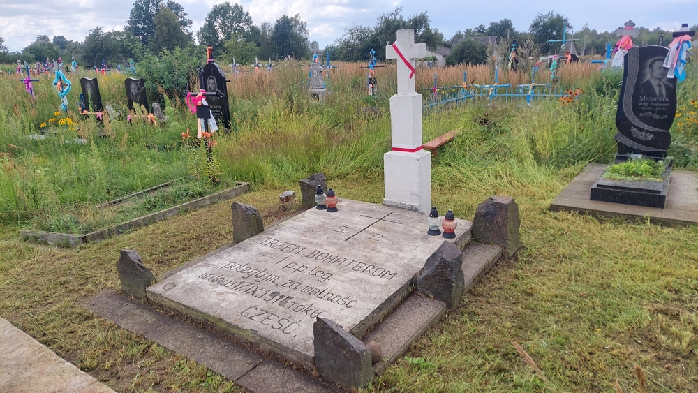 Mogiła legionistów na cmentarzu prawosławnym