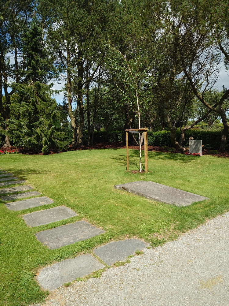 Grave of a Polish-German prisoner of war in Eiganes cemetery