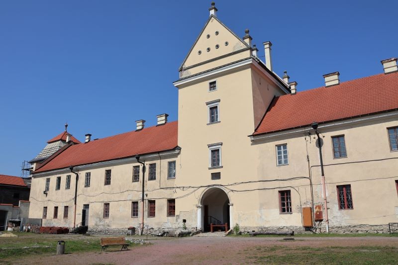 Photo montrant Zhovkva Castle undergoes comprehensive renovation and conservation work
