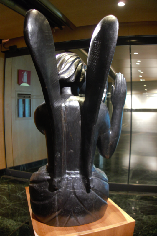 Fotografia przedstawiająca Sculpture \"Black Angel\" by Maria Lednicka-Szczytt